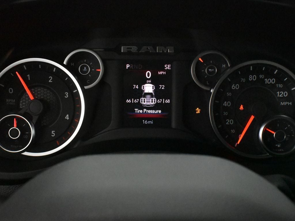 2026 RAM Ram 3500 RAM 3500 TRADESMAN CREW CAB 4X4 8' BOX