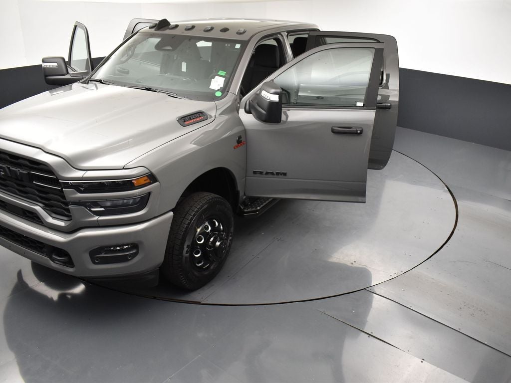 2026 RAM Ram 3500 RAM 3500 BIG HORN CREW CAB 4X4 8' BOX