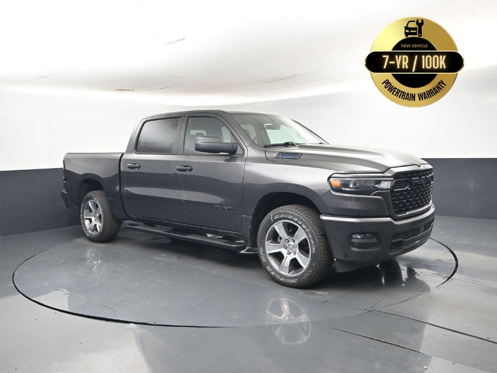 2027 RAM Ram 1500 RAM 1500 EXPRESS CREW CAB 4X2 5'7' BOX