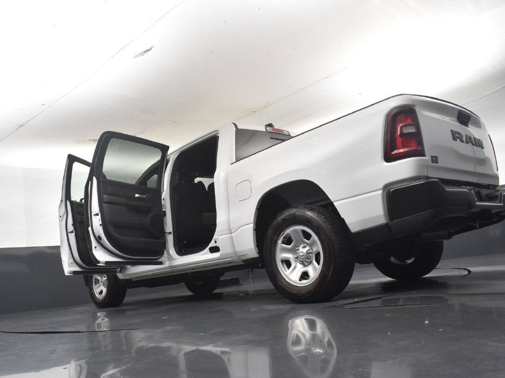 2027 RAM Ram 1500 RAM 1500 TRADESMAN CREW CAB 4X2 5'7' BOX
