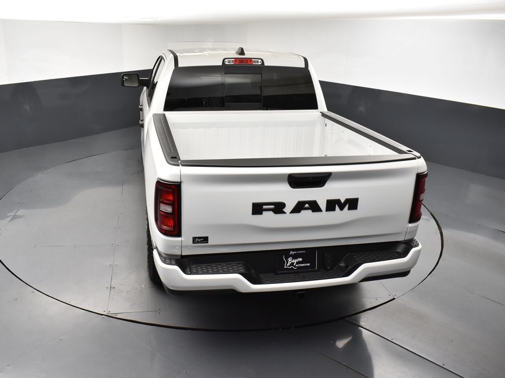 2026 RAM Ram 1500 RAM 1500 EXPRESS CREW CAB 4X2 5'7' BOX