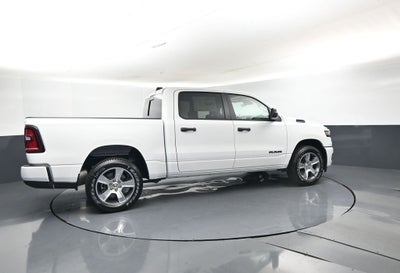 2026 RAM Ram 1500 RAM 1500 EXPRESS CREW CAB 4X2 5'7' BOX