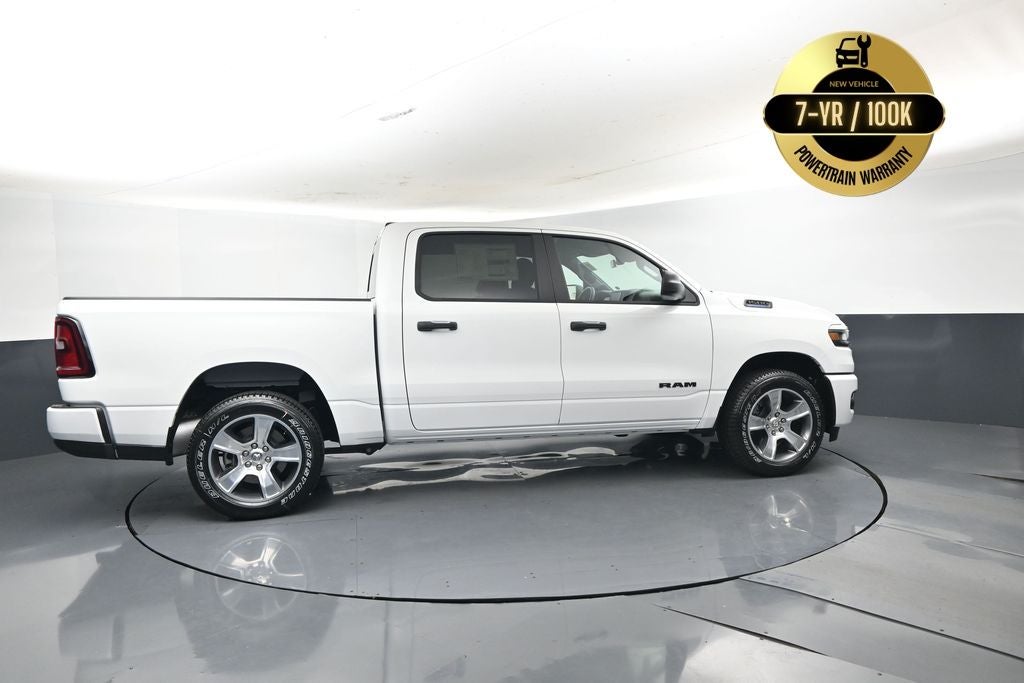 2026 RAM Ram 1500 RAM 1500 EXPRESS CREW CAB 4X2 5'7' BOX
