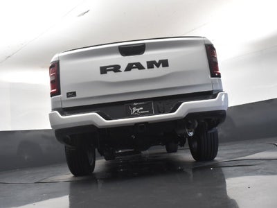 2027 RAM Ram 1500 RAM 1500 EXPRESS CREW CAB 4X2 5'7' BOX