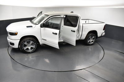 2027 RAM Ram 1500 RAM 1500 EXPRESS CREW CAB 4X2 5'7' BOX
