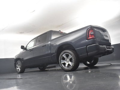 2027 RAM Ram 1500 RAM 1500 EXPRESS CREW CAB 4X2 5'7' BOX