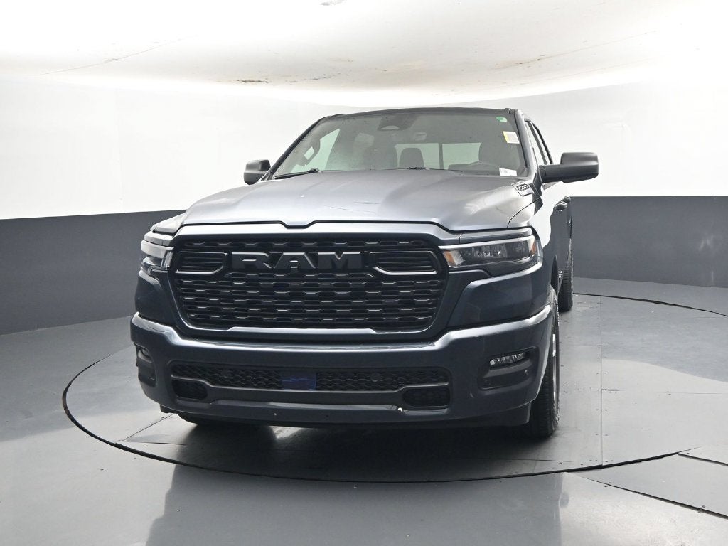 2027 RAM Ram 1500 RAM 1500 EXPRESS CREW CAB 4X2 5'7' BOX