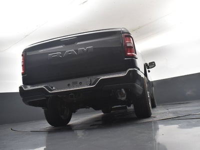2027 RAM Ram 1500 RAM 1500 EXPRESS CREW CAB 4X2 5'7' BOX