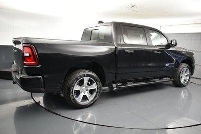 2027 RAM Ram 1500 RAM 1500 EXPRESS CREW CAB 4X2 5'7' BOX