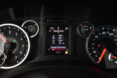 2027 RAM Ram 1500 RAM 1500 EXPRESS CREW CAB 4X2 5'7' BOX