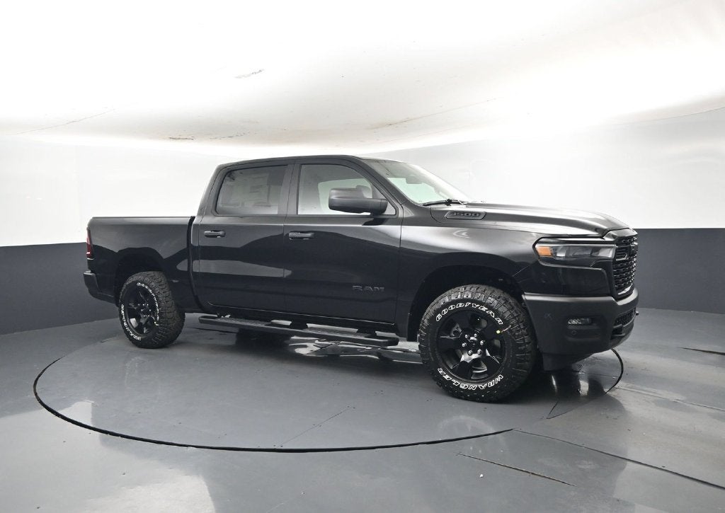 2027 RAM Ram 1500 RAM 1500 WARLOCK CREW CAB 4X4 5'7' BOX