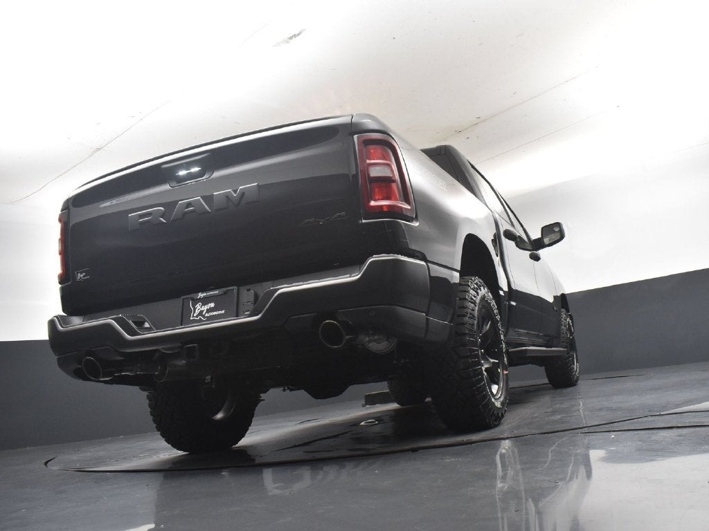 2027 RAM Ram 1500 RAM 1500 WARLOCK CREW CAB 4X4 5'7' BOX
