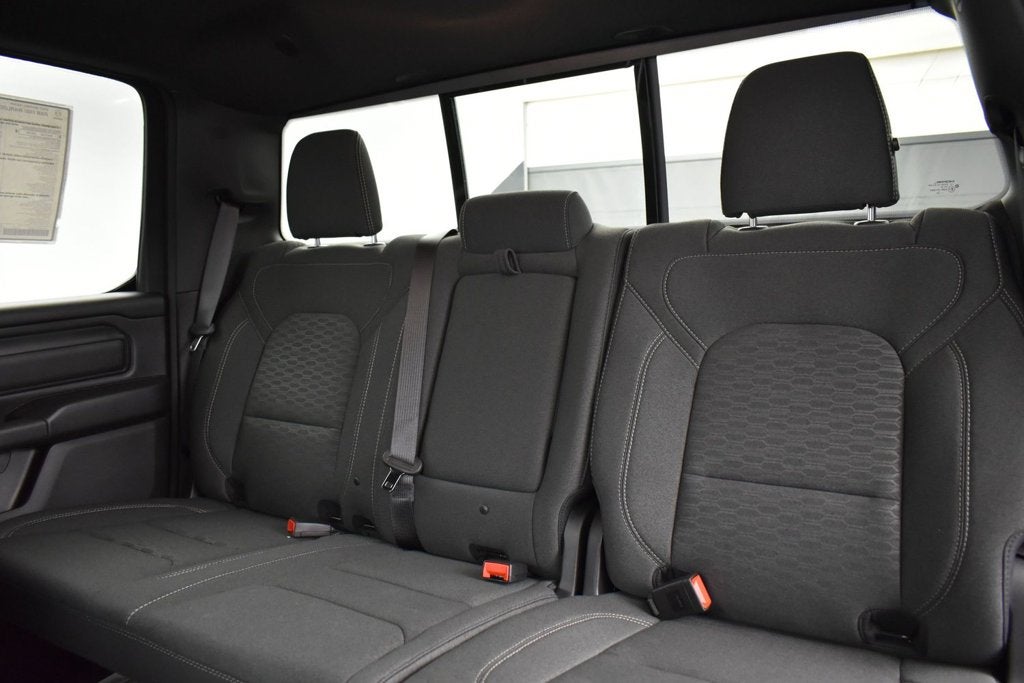 2027 RAM Ram 1500 RAM 1500 WARLOCK CREW CAB 4X4 5'7' BOX
