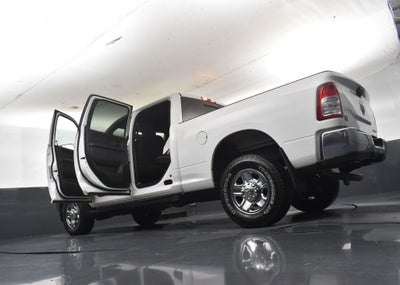 2021 RAM 2500 Tradesman Crew Cab 4x4 6'4' Box