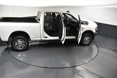 2021 RAM 2500 Tradesman Crew Cab 4x4 6'4' Box
