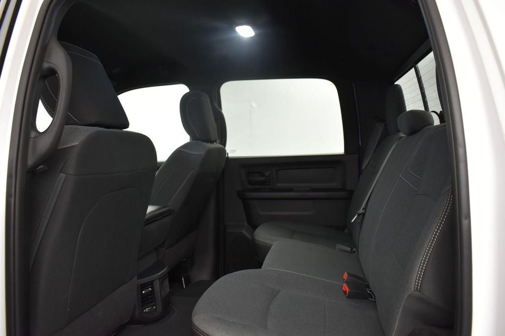 2021 RAM 2500 Tradesman Crew Cab 4x4 6'4' Box