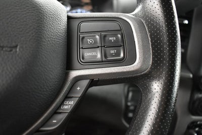 2021 RAM 2500 Tradesman Crew Cab 4x4 6'4' Box