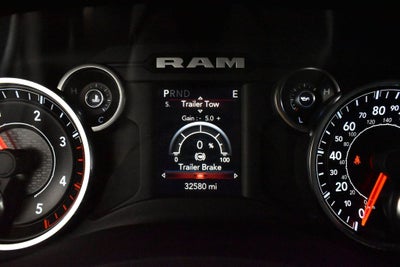 2021 RAM 2500 Tradesman Crew Cab 4x4 6'4' Box