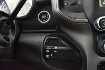 2021 RAM 2500 Tradesman Crew Cab 4x4 6'4' Box