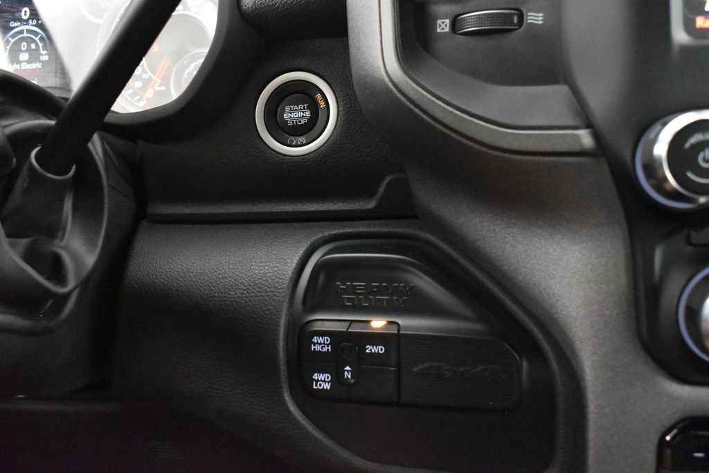 2021 RAM 2500 Tradesman Crew Cab 4x4 6'4' Box