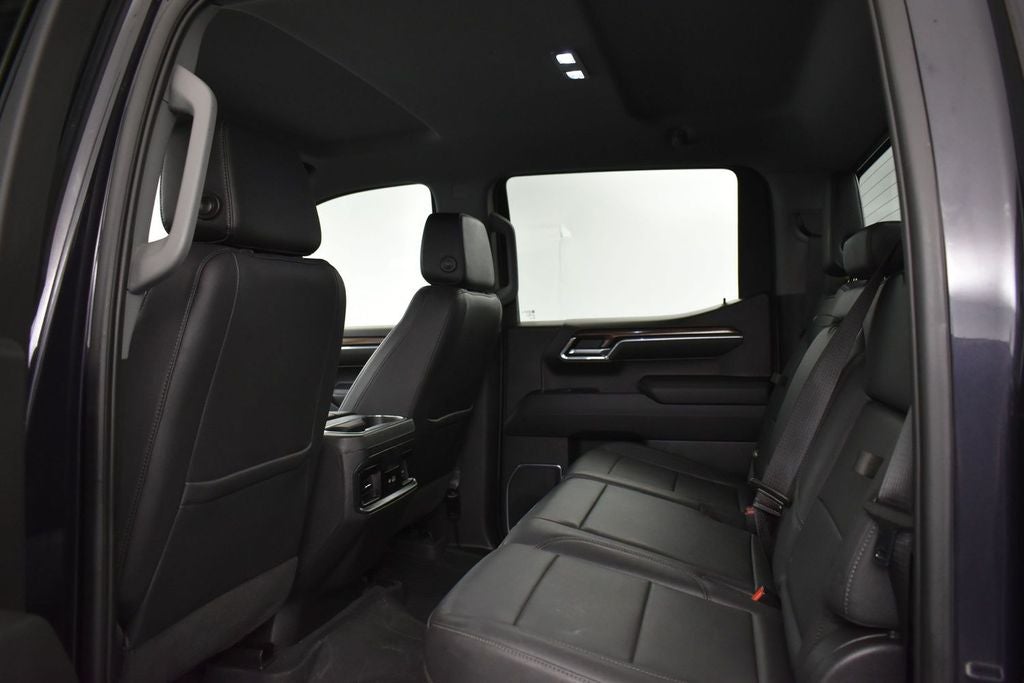 2023 Chevrolet Silverado 1500 4WD Crew Cab Short Bed RST
