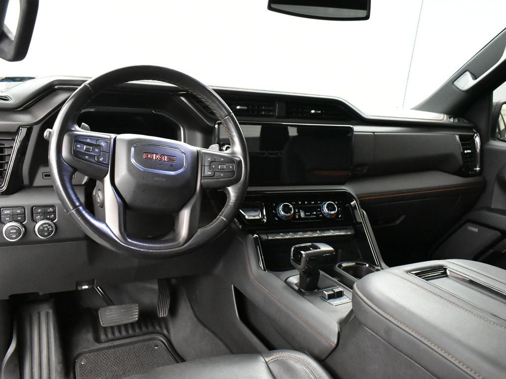 2022 GMC Sierra 1500 4WD Crew Cab Short Box AT4