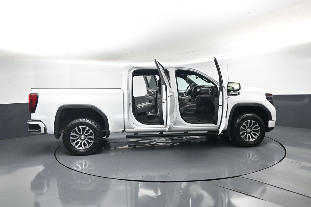 2022 GMC Sierra 1500 4WD Crew Cab Short Box AT4