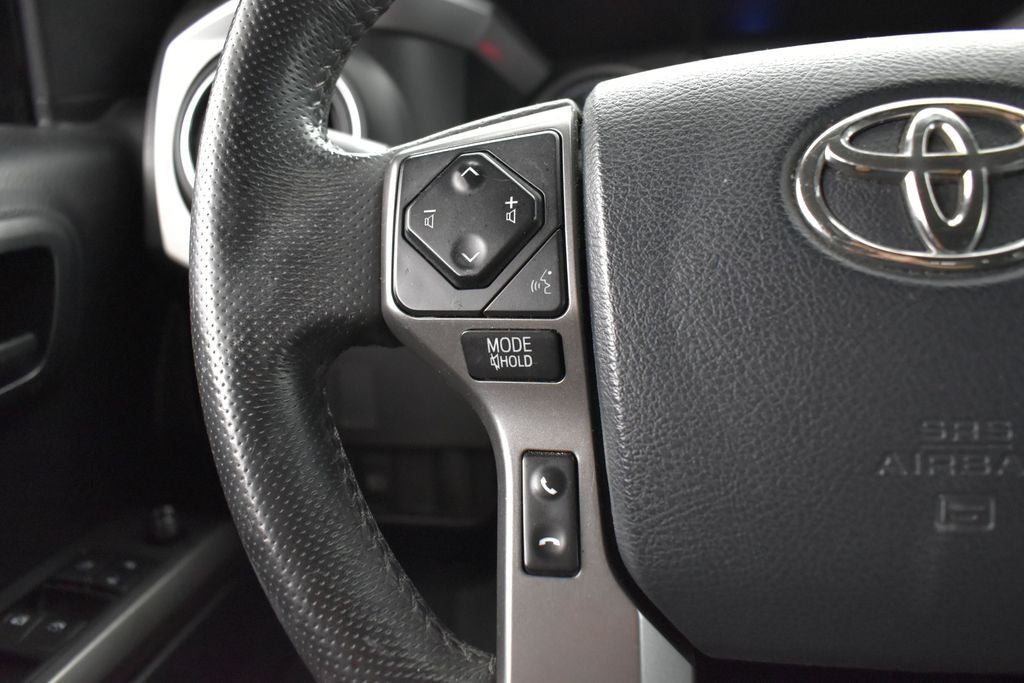 2020 Toyota Tacoma SR5 V6