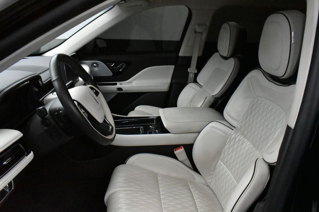2023 Lincoln Aviator Black Label