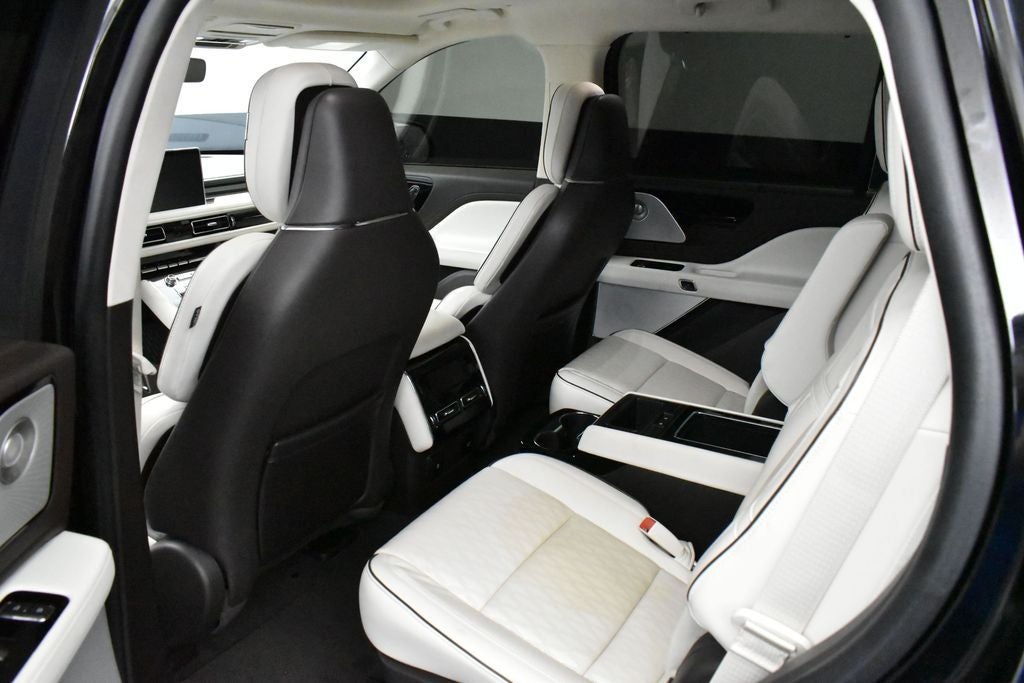 2023 Lincoln Aviator Black Label