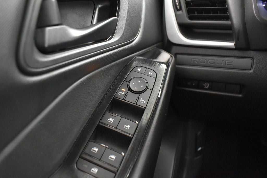 2024 Nissan Rogue S FWD