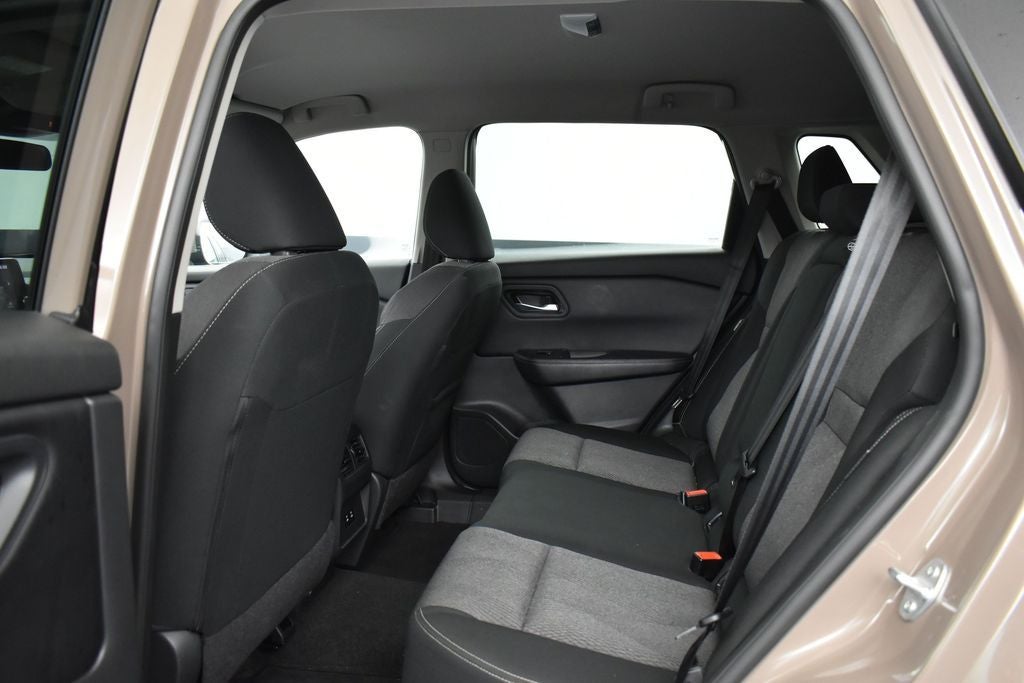 2025 Nissan Rogue SV FWD
