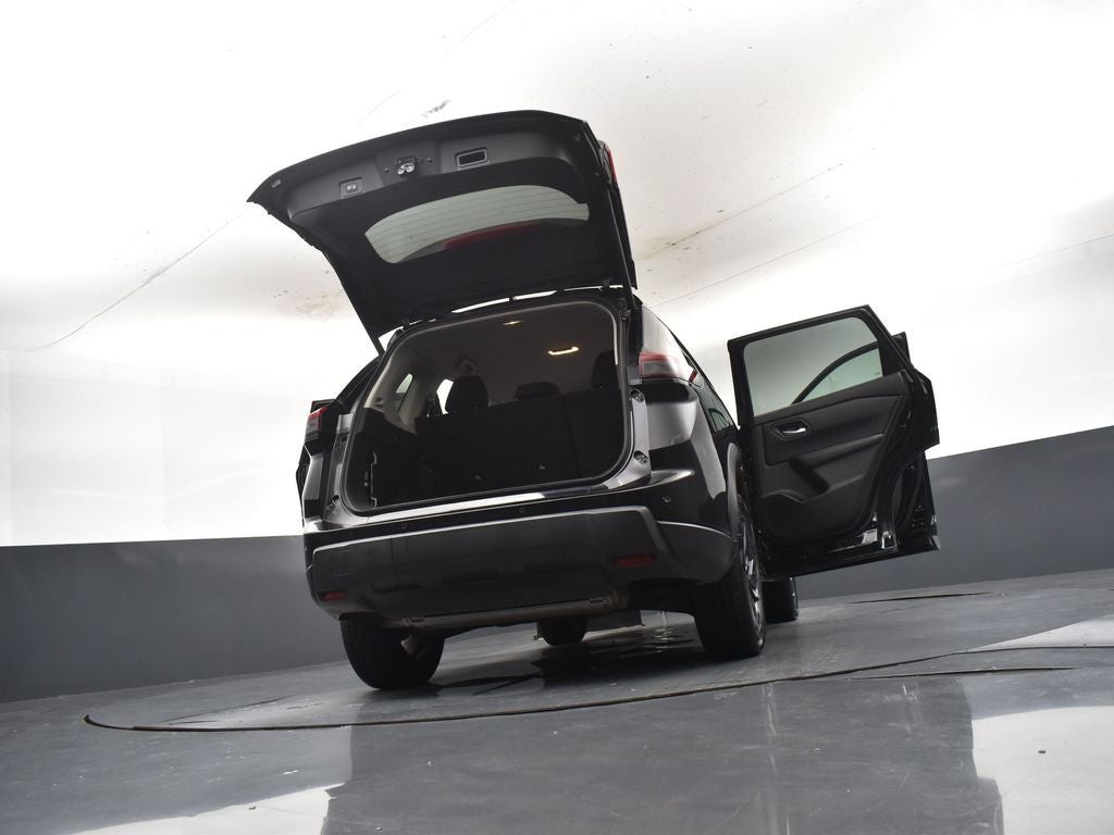 2025 Nissan Rogue SV FWD