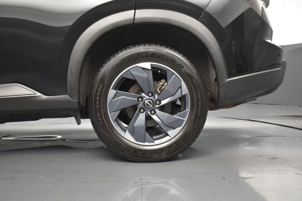 2025 Nissan Rogue SV FWD