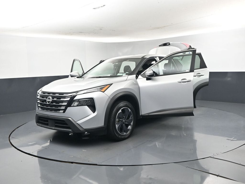 2025 Nissan Rogue SV FWD