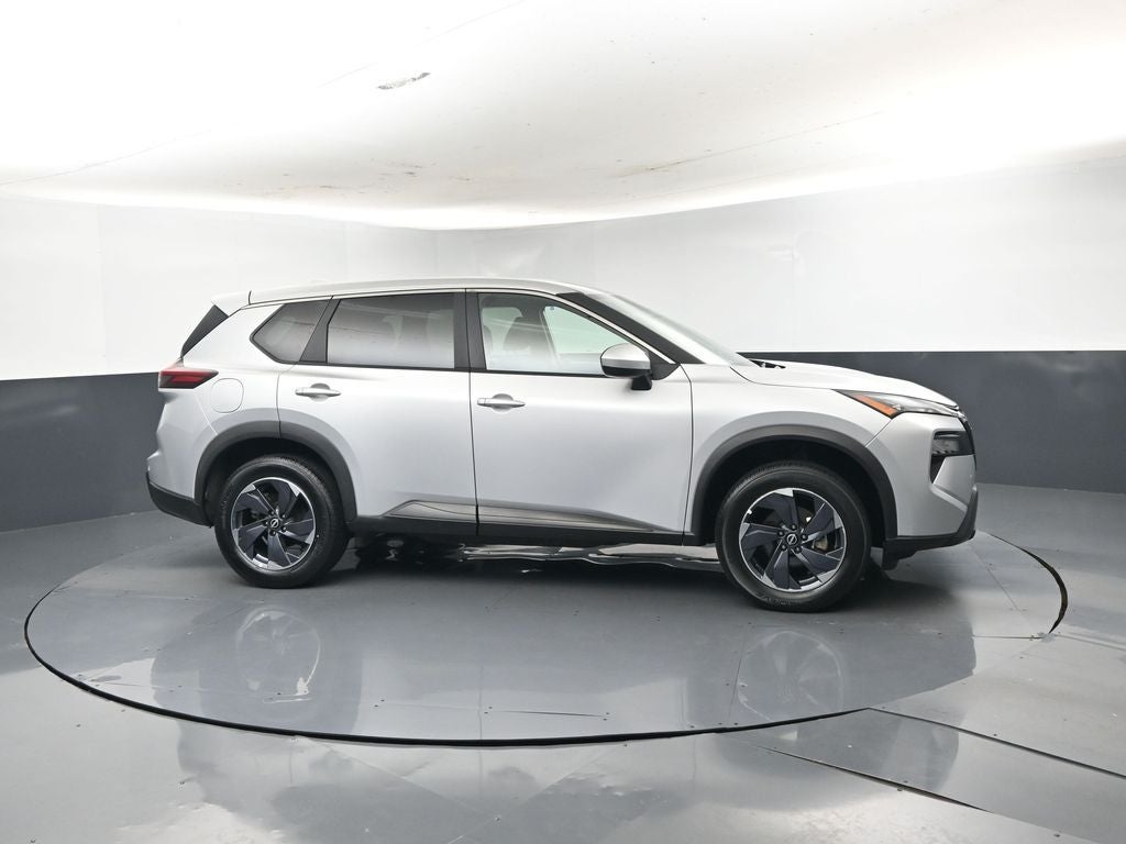 2025 Nissan Rogue SV FWD