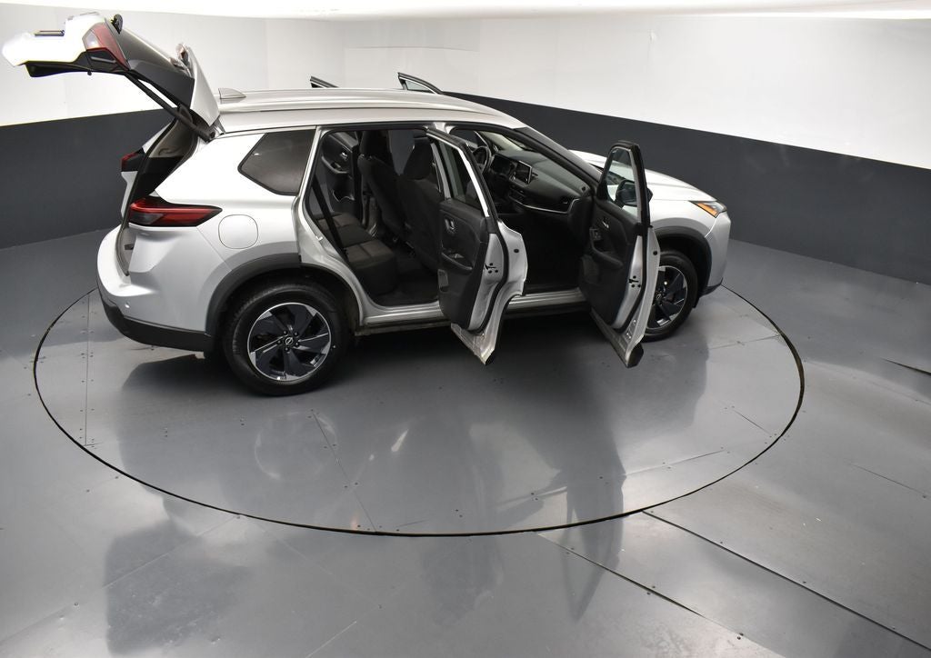 2025 Nissan Rogue SV FWD