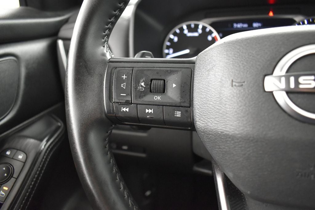 2025 Nissan Rogue SV FWD