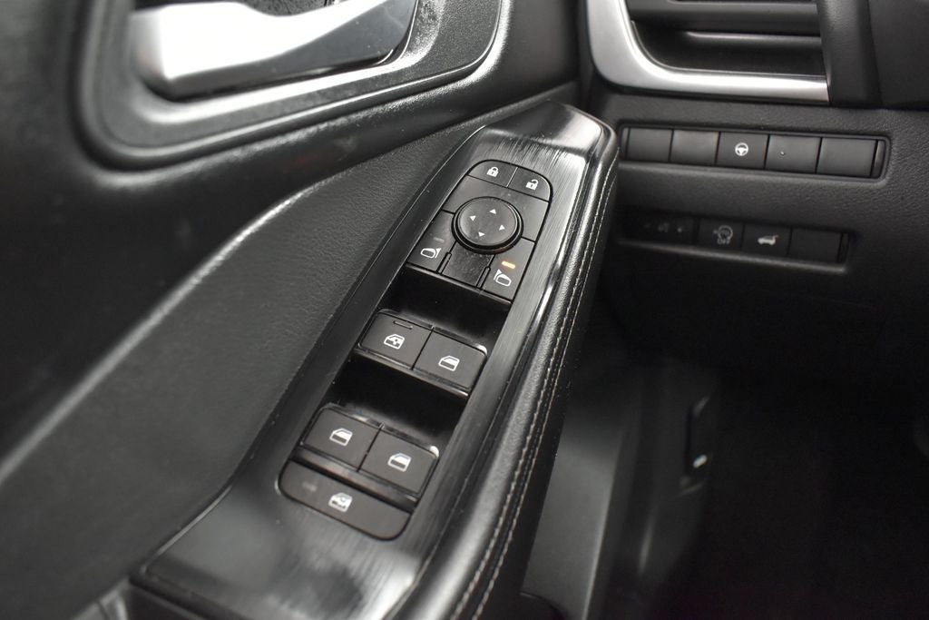 2025 Nissan Rogue SV FWD