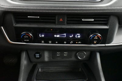 2025 Nissan Rogue SV FWD