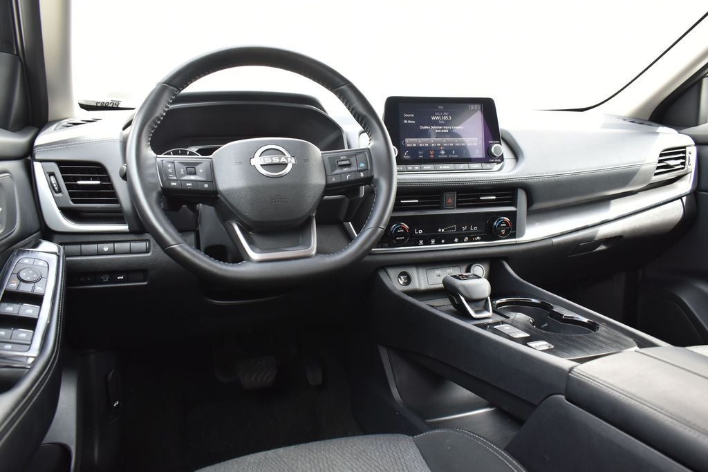 2025 Nissan Rogue SV FWD