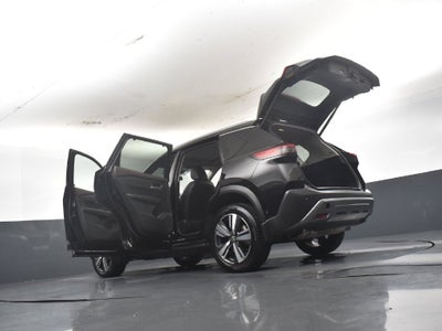 2023 Nissan Rogue SL FWD