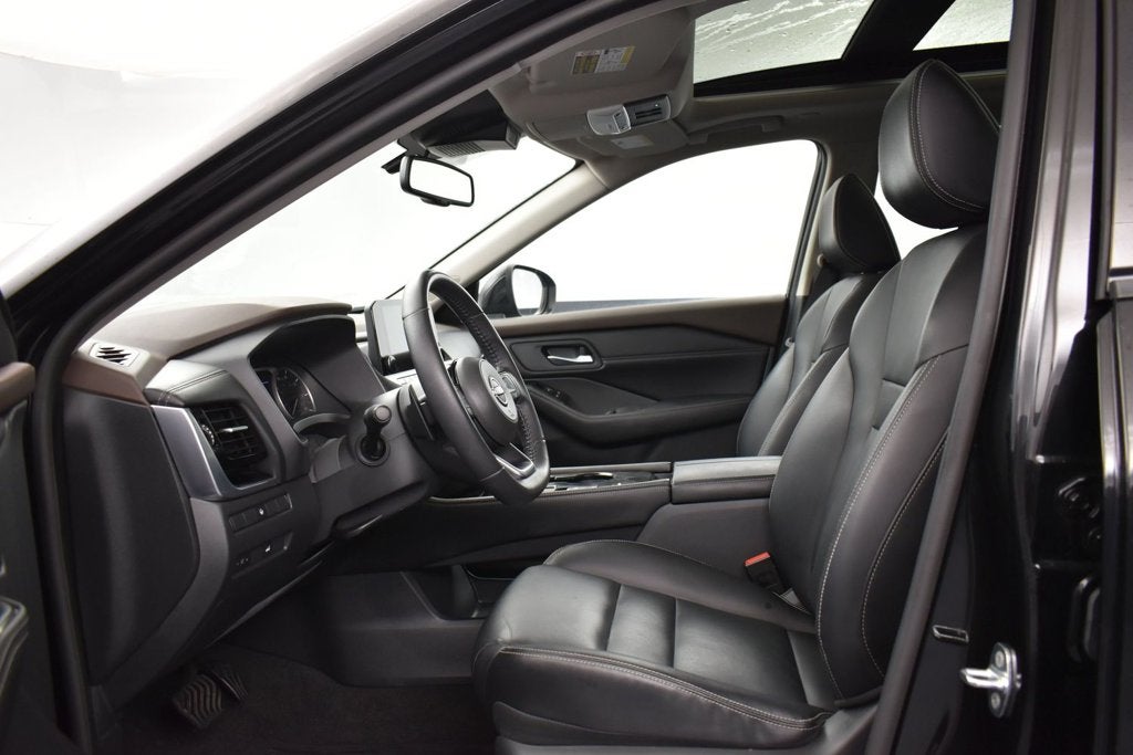 2023 Nissan Rogue SL FWD