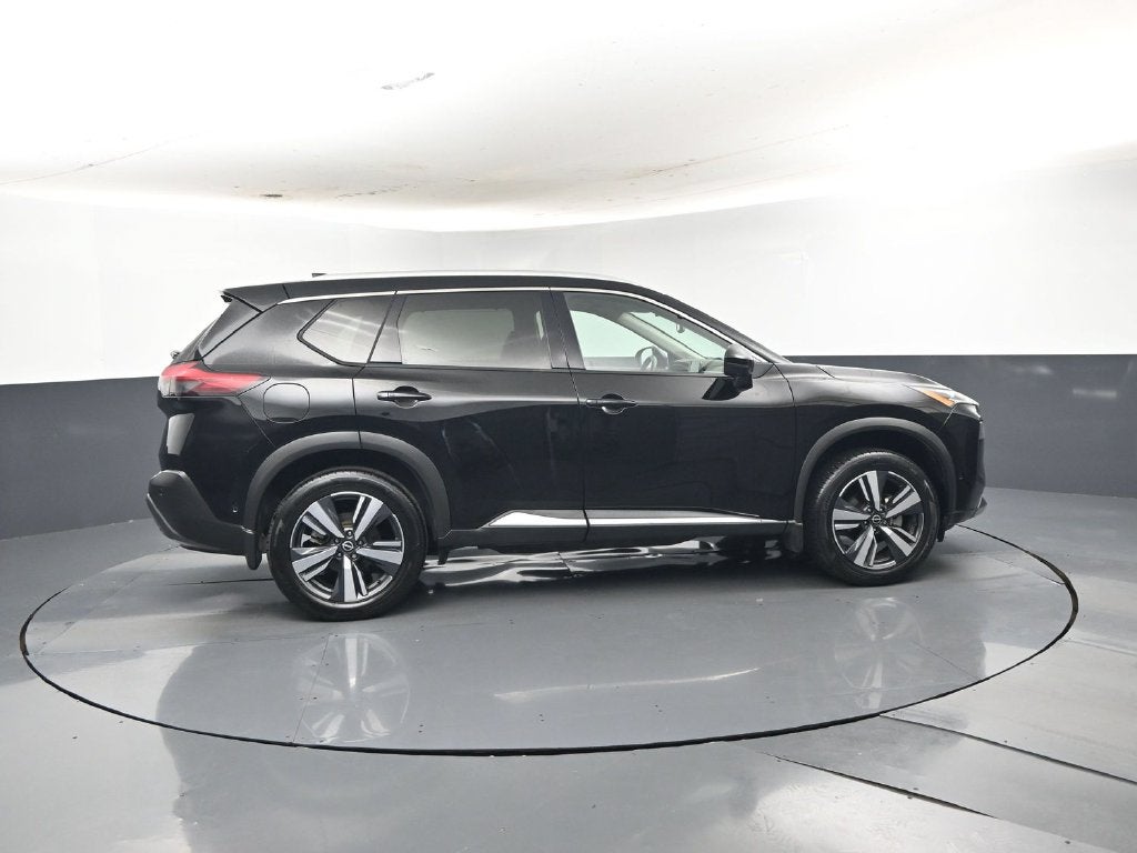2023 Nissan Rogue SL FWD