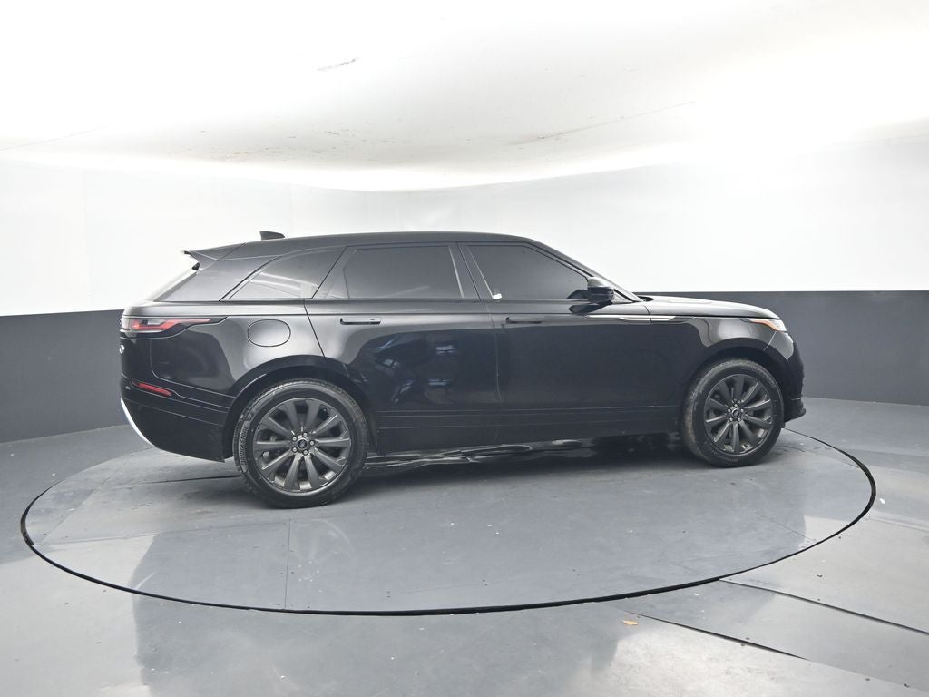2022 Land Rover Range Rover Velar P250 R-Dynamic S