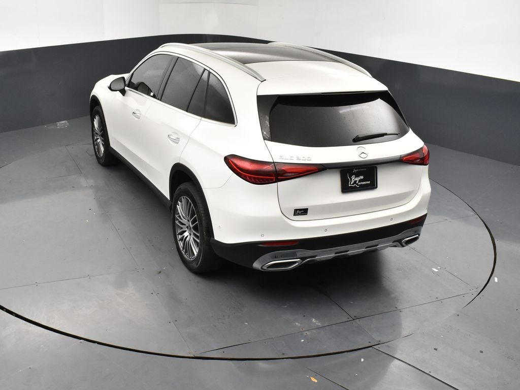 2025 Mercedes-Benz GLC 300 SUV