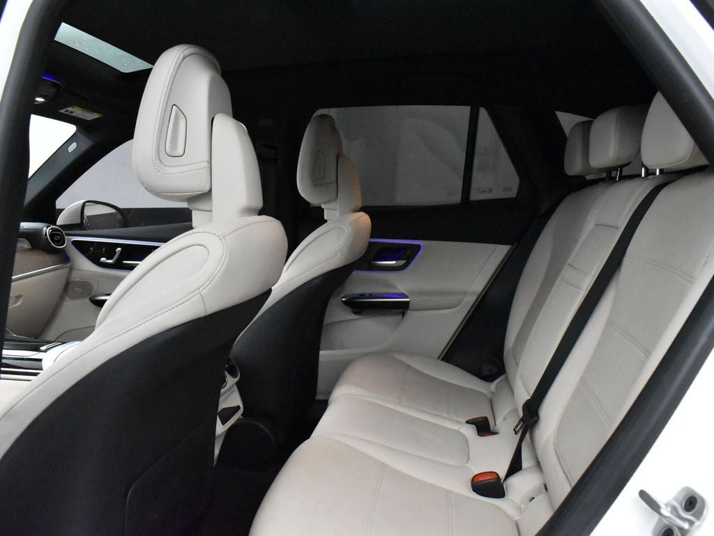 2025 Mercedes-Benz GLC 300 SUV