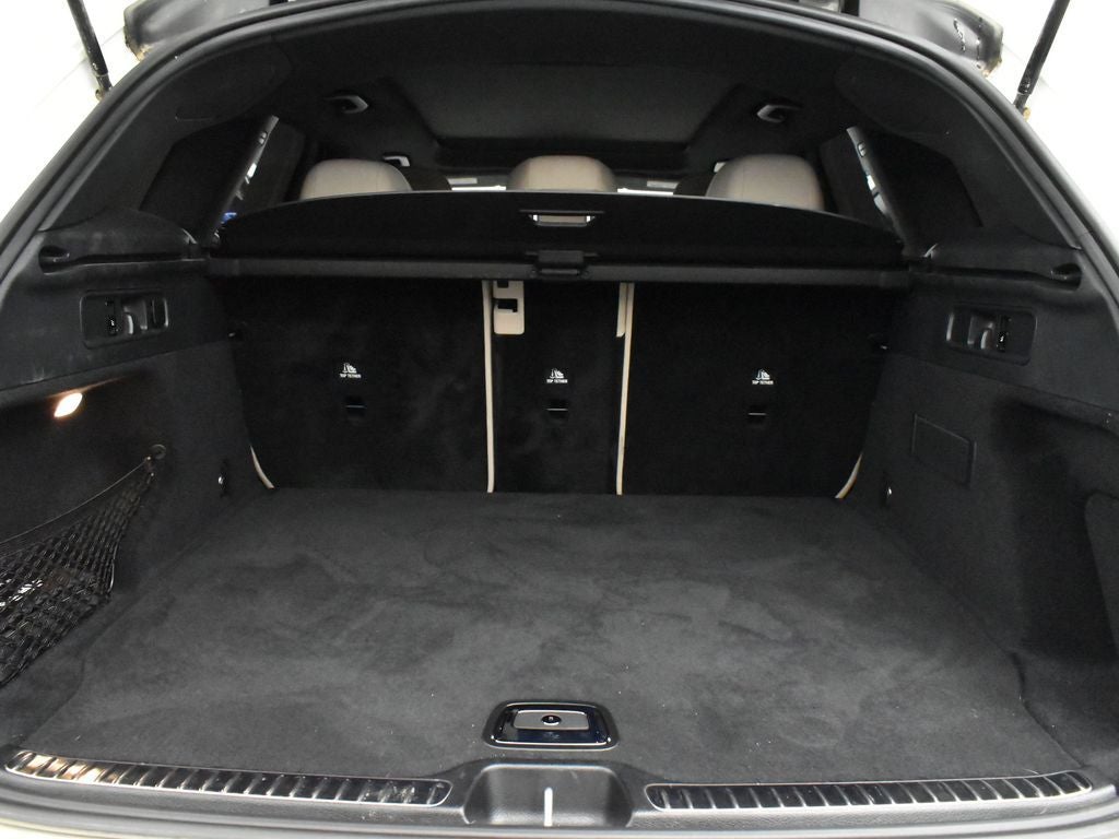 2025 Mercedes-Benz GLC 300 SUV