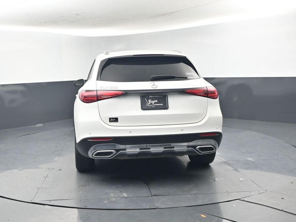 2025 Mercedes-Benz GLC 300 SUV