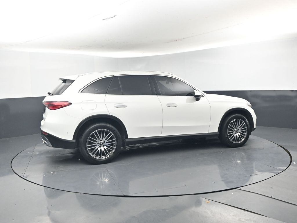 2025 Mercedes-Benz GLC 300 SUV